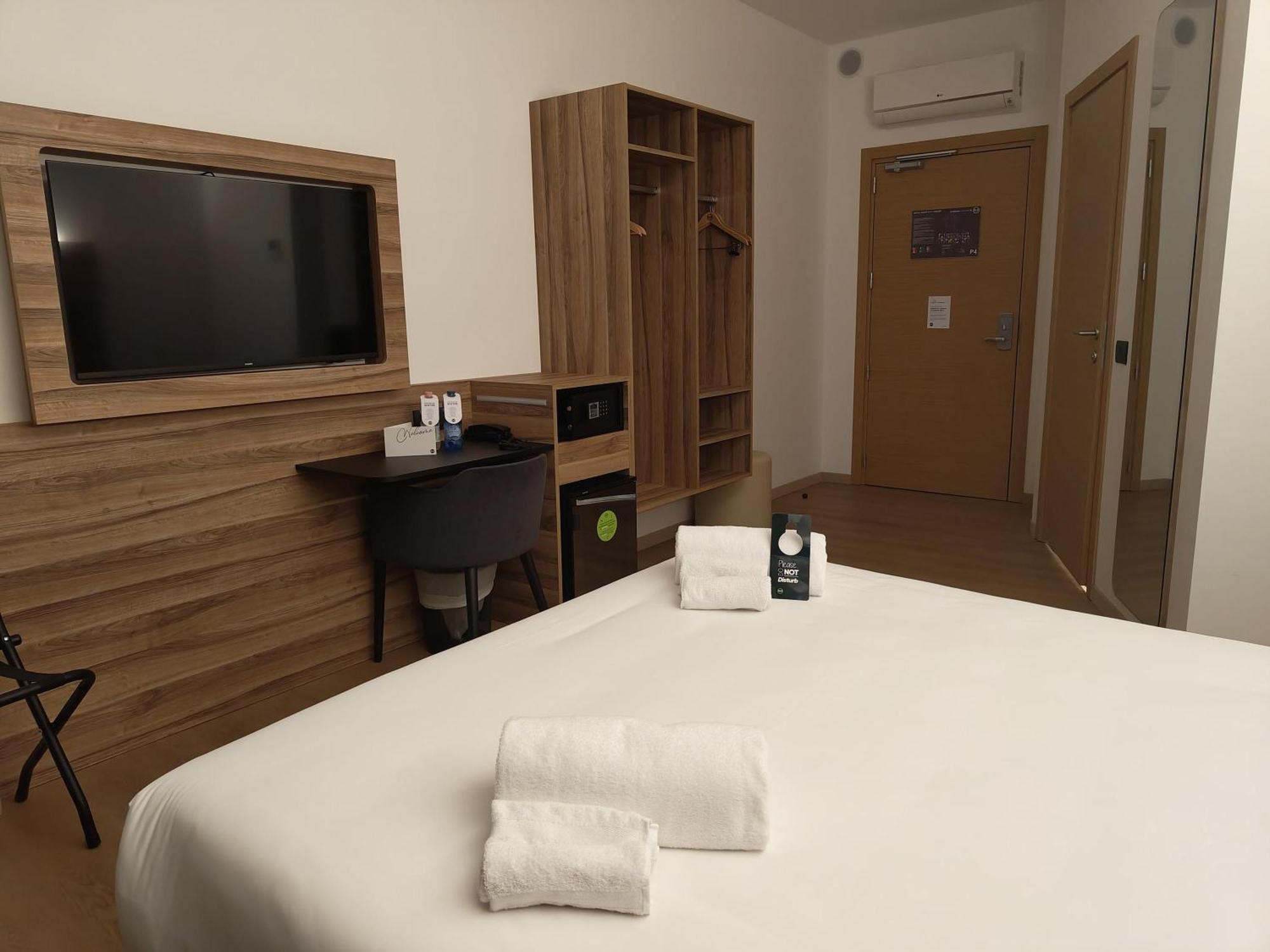 B&B Hotel Prato City Center Extérieur photo